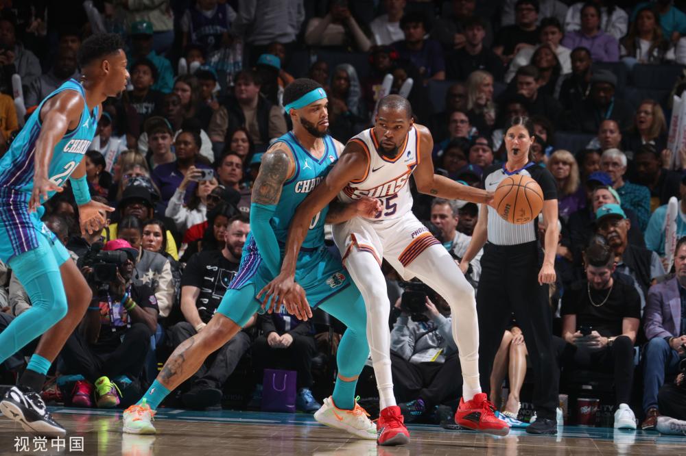 一个行业的 一个行业的