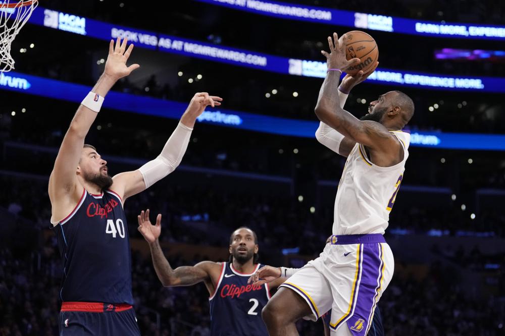 内完成并官 内完成并官