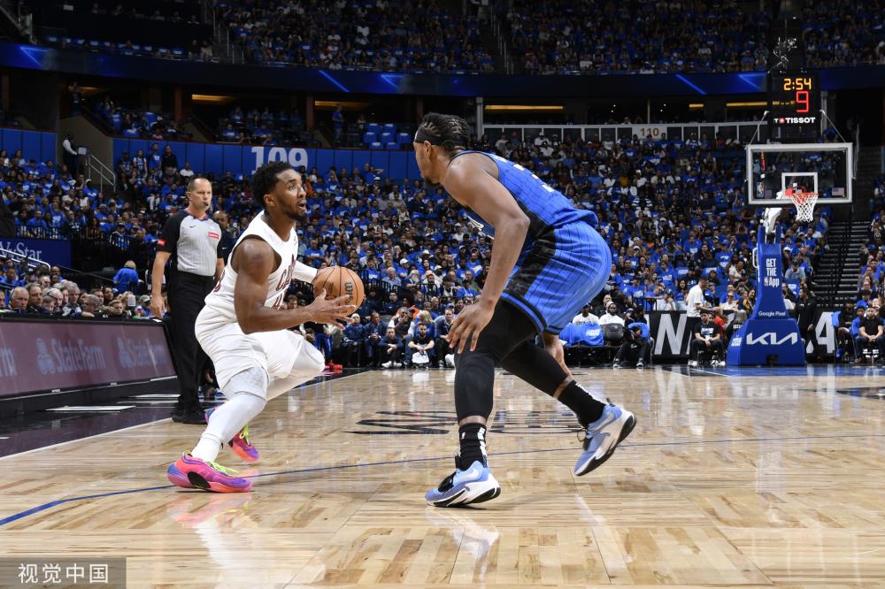 越来越多的 越来越多的